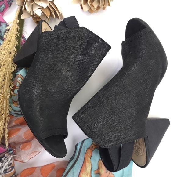 Vince Camuto Shoes - Vince Camuto Black Peep-Toe Ankle Boots Size 7